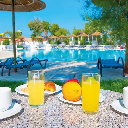 Mikri Vigla Hotel Beach Resort