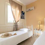 酒店 Mikri Vigla Hotel Beach Resort 3*