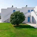 Mikri Vigla Hotel Beach Resort 3*