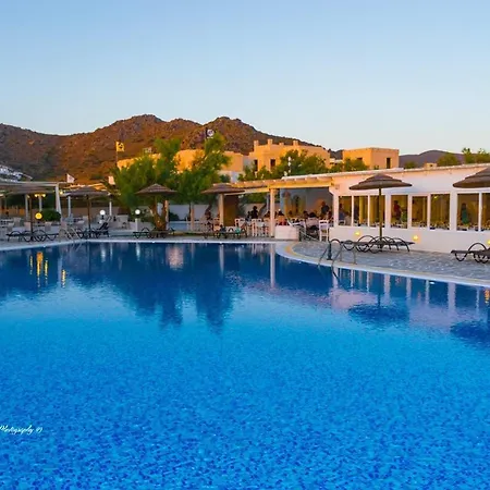 Mikri Vigla Hotel Beach Resort 3*