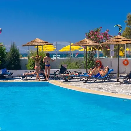 酒店 Mikri Vigla Hotel Beach Resort 3*
